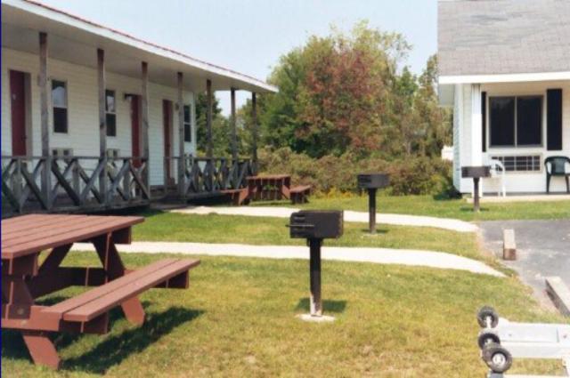 Port Lodge Motel Pulaski Exterior photo