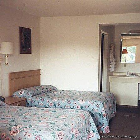 Port Lodge Motel Pulaski Exterior photo