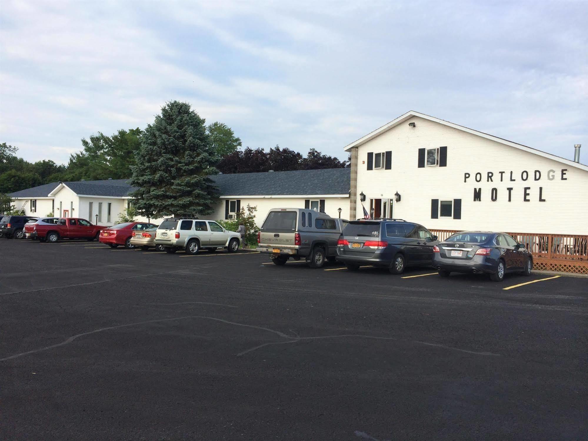 Port Lodge Motel Pulaski Exterior photo